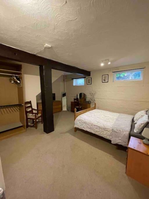 The Old Hay Barn - Games Room, Gym, Sleeps 8 Godmanchester ภายนอก รูปภาพ
